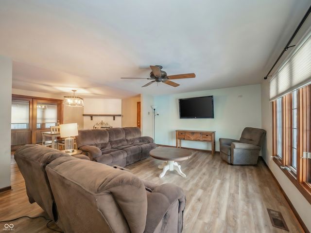 3211 Spring Drive, Anderson, IN 46012