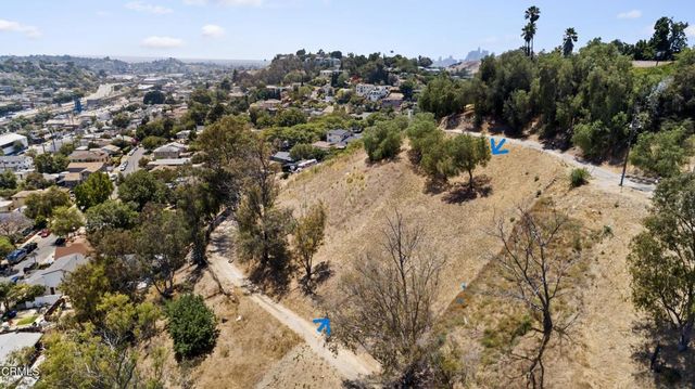 2837 Round Drive, Los Angeles, CA 90032
