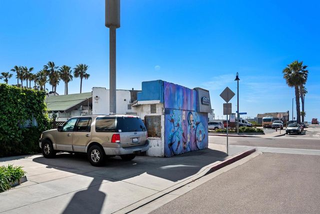 911 Seacoast Drive, Imperial Beach, CA 91932