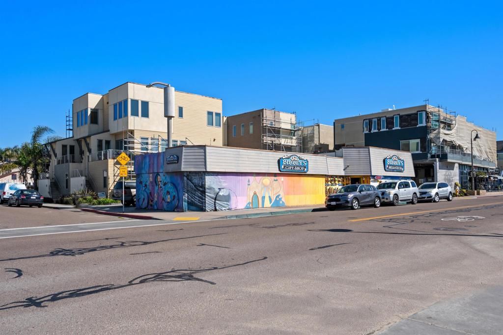 911 Seacoast Drive, Imperial Beach, CA 91932