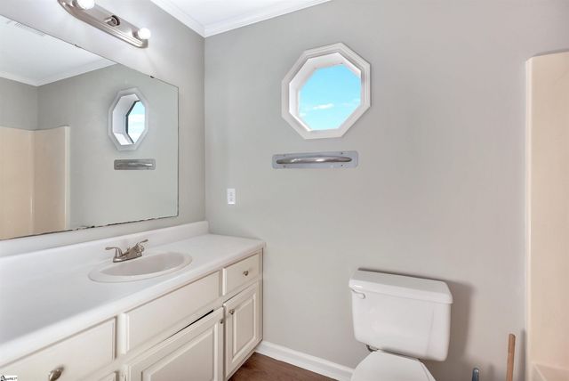 114 Meadowood Drive, Anderson, SC 29626