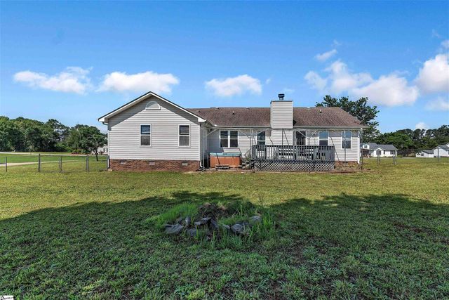 114 Meadowood Drive, Anderson, SC 29626