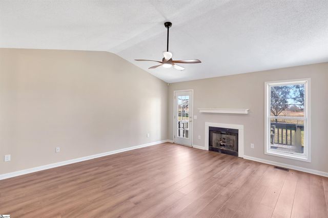 114 Meadowood Drive, Anderson, SC 29626