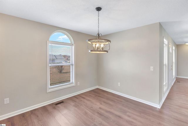 114 Meadowood Drive, Anderson, SC 29626