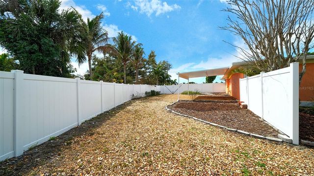 1514 PAMELA STREET, Nokomis, FL 34275