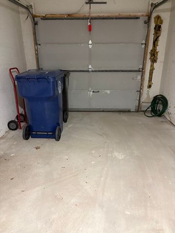 2 Arnold Drive 15 D, Salem, MA 01970