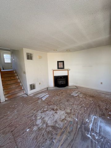 2 Arnold Drive 15 D, Salem, MA 01970