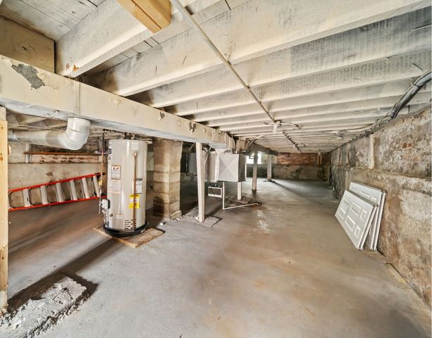 3647 S Union Avenue, Chicago, IL 60609