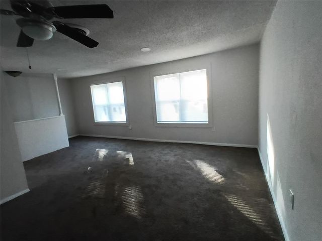 4000 SE 10th Place, Oklahoma City, OK 73115