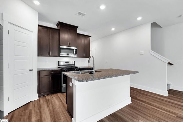 41 Beachley Place, Simpsonville, SC 29680