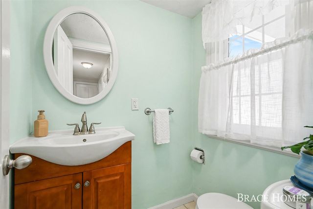 119 Bristol Avenue, Grand Rapids, MI 49504