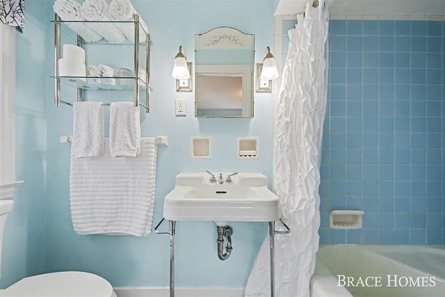 119 Bristol Avenue, Grand Rapids, MI 49504