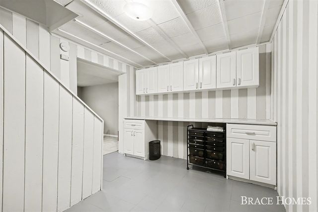 119 Bristol Avenue, Grand Rapids, MI 49504