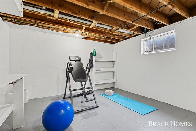 119 Bristol Avenue, Grand Rapids, MI 49504