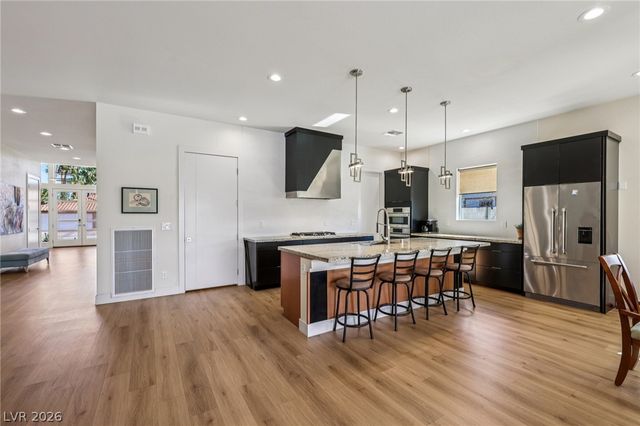 3869 Pacific Street, Las Vegas, NV 89121