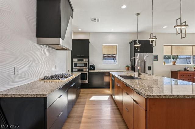 3869 Pacific Street, Las Vegas, NV 89121