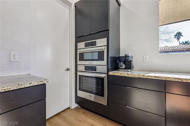 3869 Pacific Street, Las Vegas, NV 89121