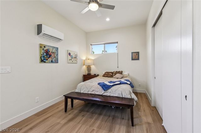 3869 Pacific Street, Las Vegas, NV 89121