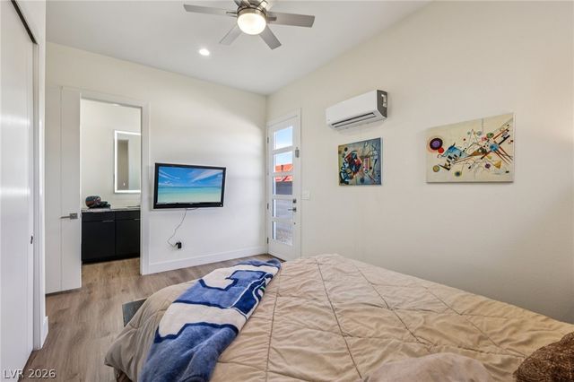 3869 Pacific Street, Las Vegas, NV 89121