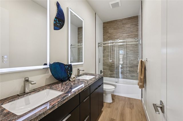 3869 Pacific Street, Las Vegas, NV 89121