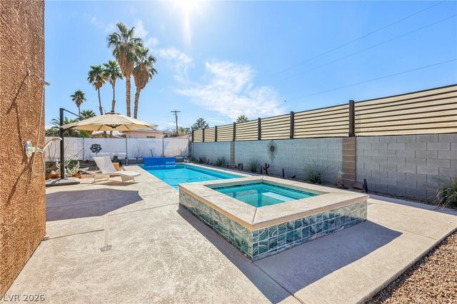 3869 Pacific Street, Las Vegas, NV 89121