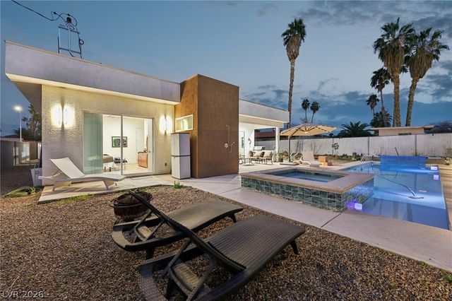 3869 Pacific Street, Las Vegas, NV 89121