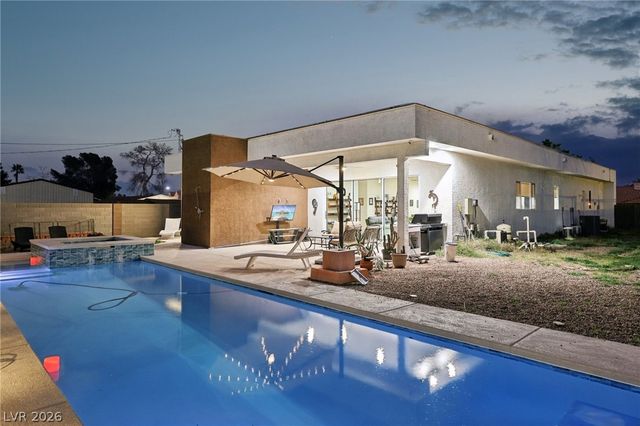 3869 Pacific Street, Las Vegas, NV 89121