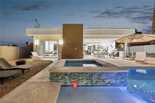 3869 Pacific Street, Las Vegas, NV 89121