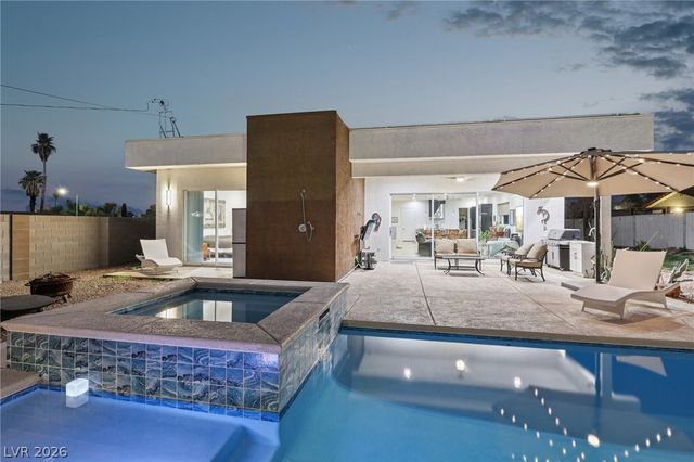 3869 Pacific Street, Las Vegas, NV 89121