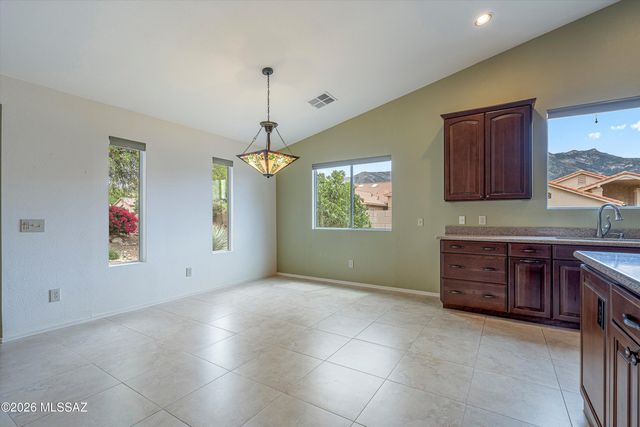 65730 E Skyblue Court, Tucson, AZ 85739