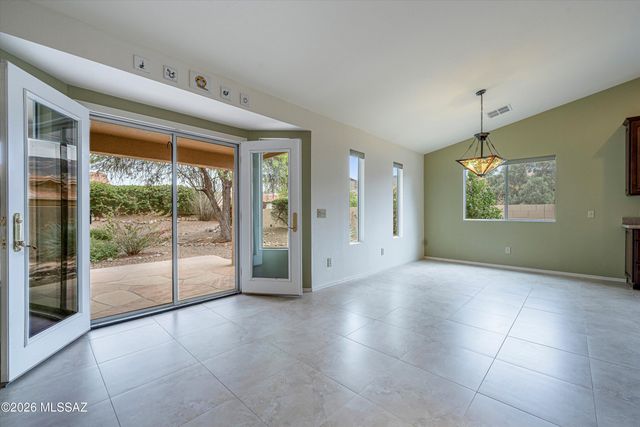 65730 E Skyblue Court, Tucson, AZ 85739