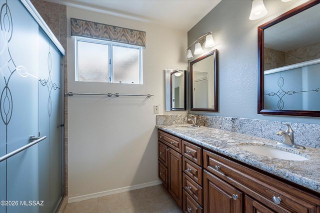 65730 E Skyblue Court, Tucson, AZ 85739