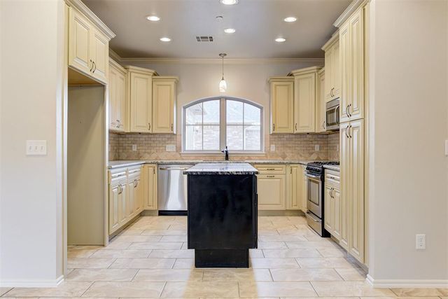 5503 NW 128th Street, Oklahoma City, OK 73142