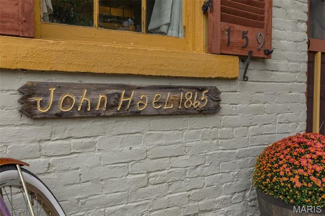 159 N Main Street, Ste Genevieve, MO 63670