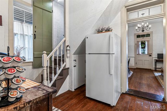 159 N Main Street, Ste Genevieve, MO 63670