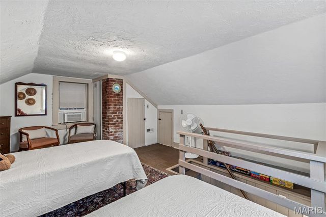 159 N Main Street, Ste Genevieve, MO 63670