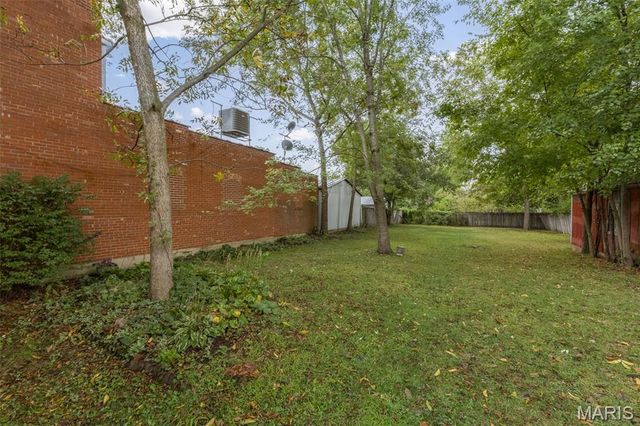 159 N Main Street, Ste Genevieve, MO 63670