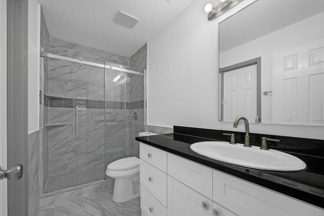 3515 Walden Drive, Pearland, TX 77584
