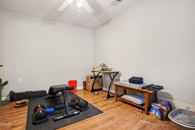 1305 Kent Road 202, Raleigh, NC 27606