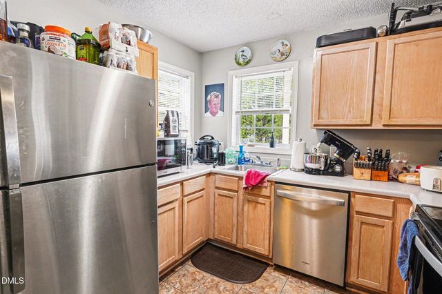 1305 Kent Road 202, Raleigh, NC 27606