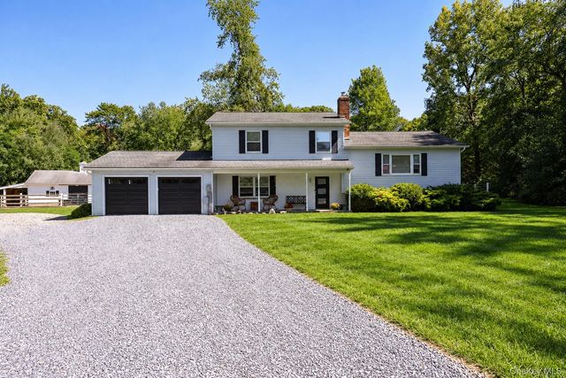 26 Gold Road, Poughkeepsie, NY 12603