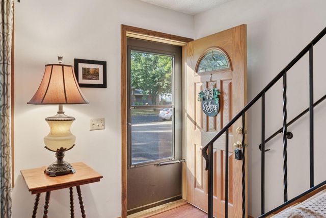 8860 Hilltop Drive, Saint Bonifacius, MN 55375