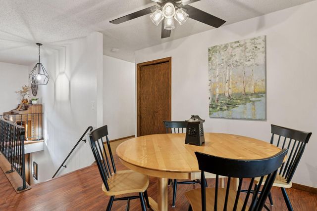 8860 Hilltop Drive, Saint Bonifacius, MN 55375