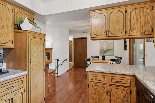 8860 Hilltop Drive, Saint Bonifacius, MN 55375