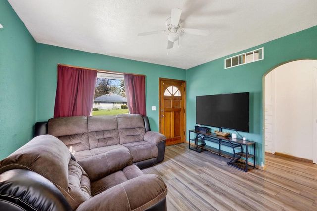 1547 McKinley Avenue, Beloit, WI 53511