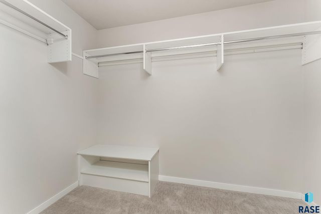 6900 W 5th St Street, Sioux Falls, SD 57107