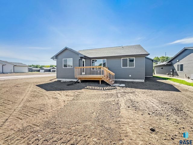 6900 W 5th St Street, Sioux Falls, SD 57107