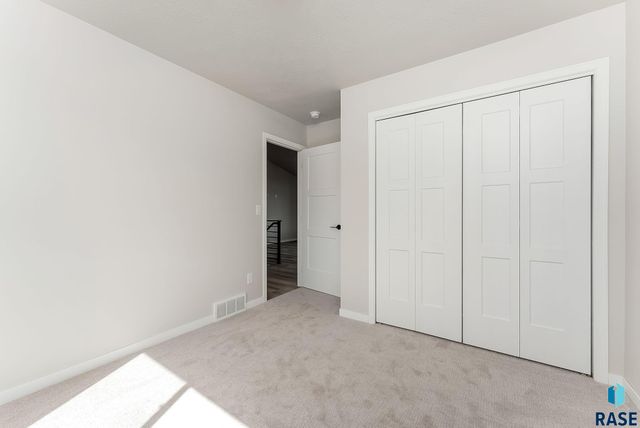 6900 W 5th St Street, Sioux Falls, SD 57107