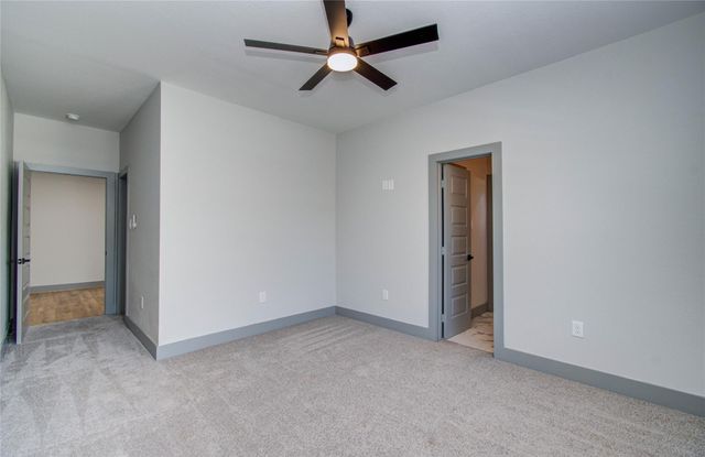 837 S Victory Drive, Houston, TX 77088