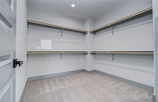 837 S Victory Drive, Houston, TX 77088